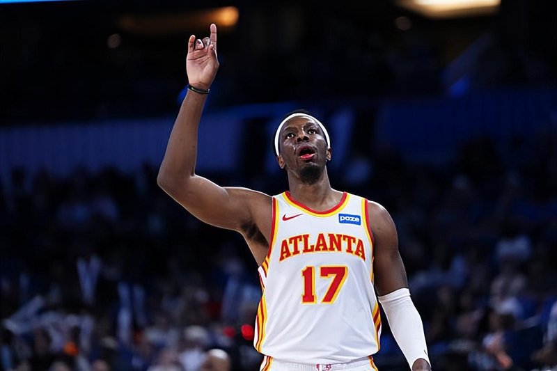  被撕碎的内线屏障：一场比赛暴露的成长之痛与破局启示 体育新闻