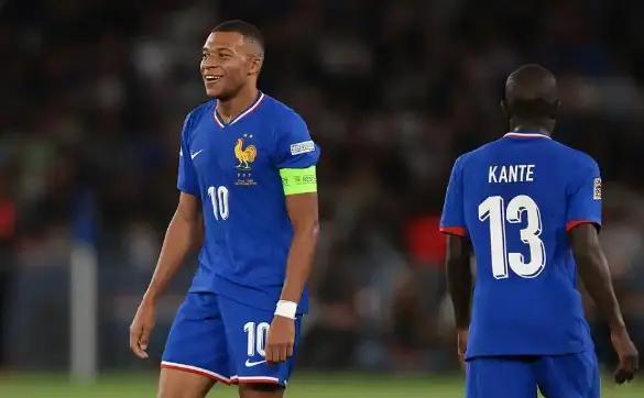 35岁生日那天的队长袖标：一个关于尊重与成长的故事